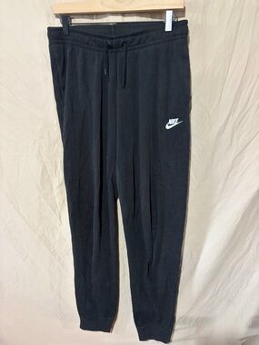 Nike joggers